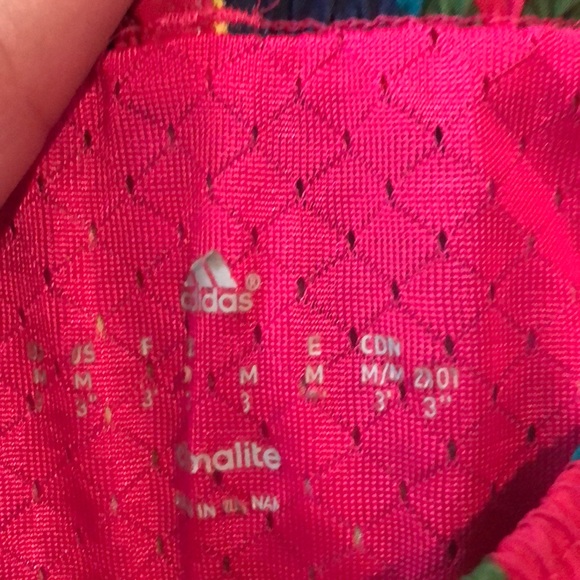 Adidas M running shorts - Picture 2 of 2